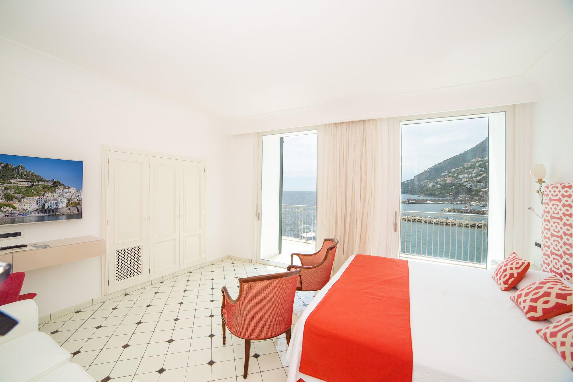 Marina Riviera 4*