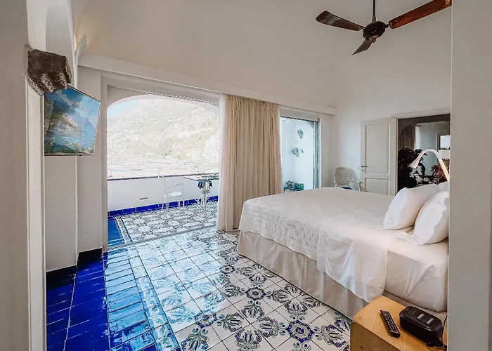 Hotel Marina Riviera